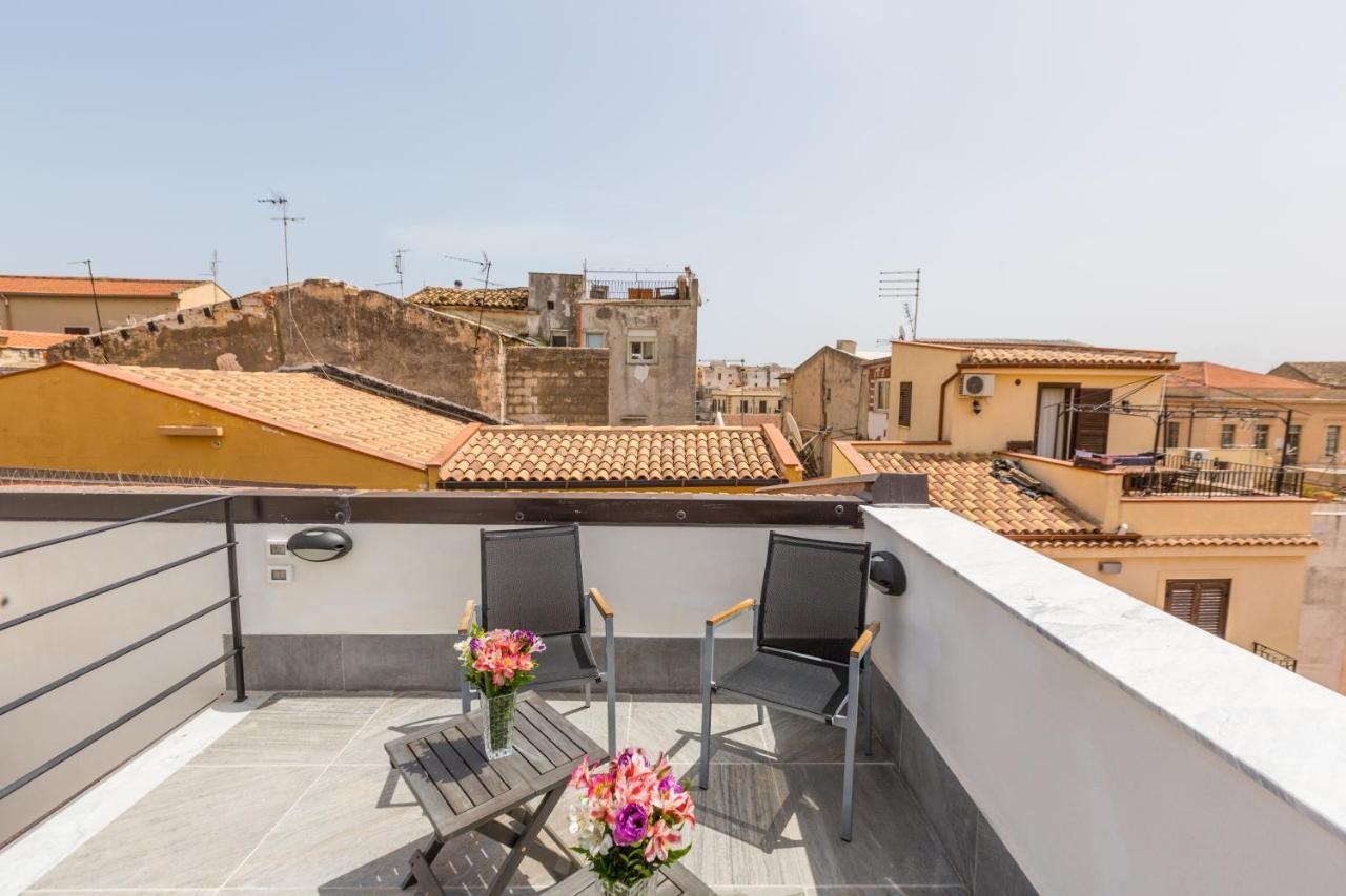 Mosina Apartments Palermo Bagian luar foto