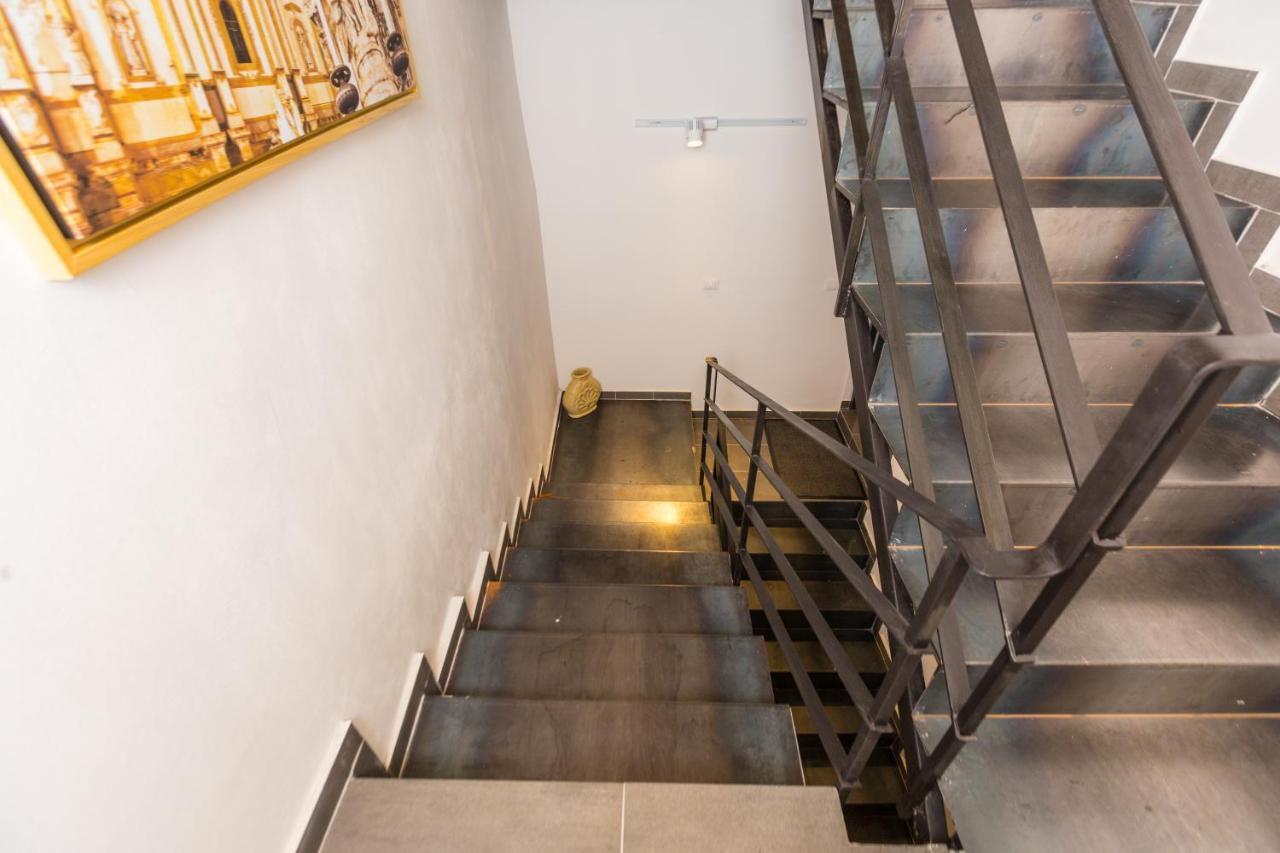Mosina Apartments Palermo Bagian luar foto